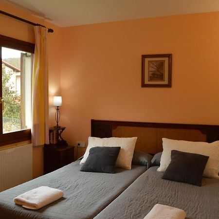 Pension El Peregrino Larrasoana Экстерьер фото