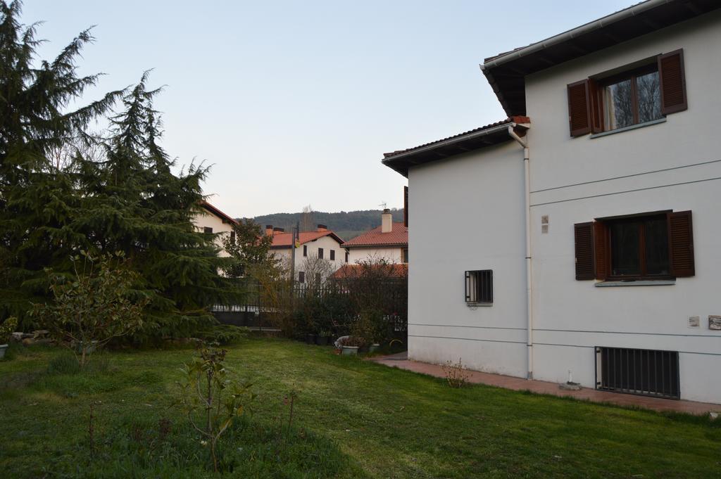 Pension El Peregrino Larrasoana Экстерьер фото