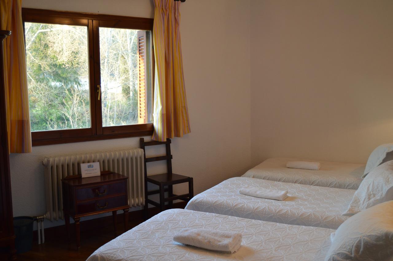Pension El Peregrino Larrasoana Экстерьер фото